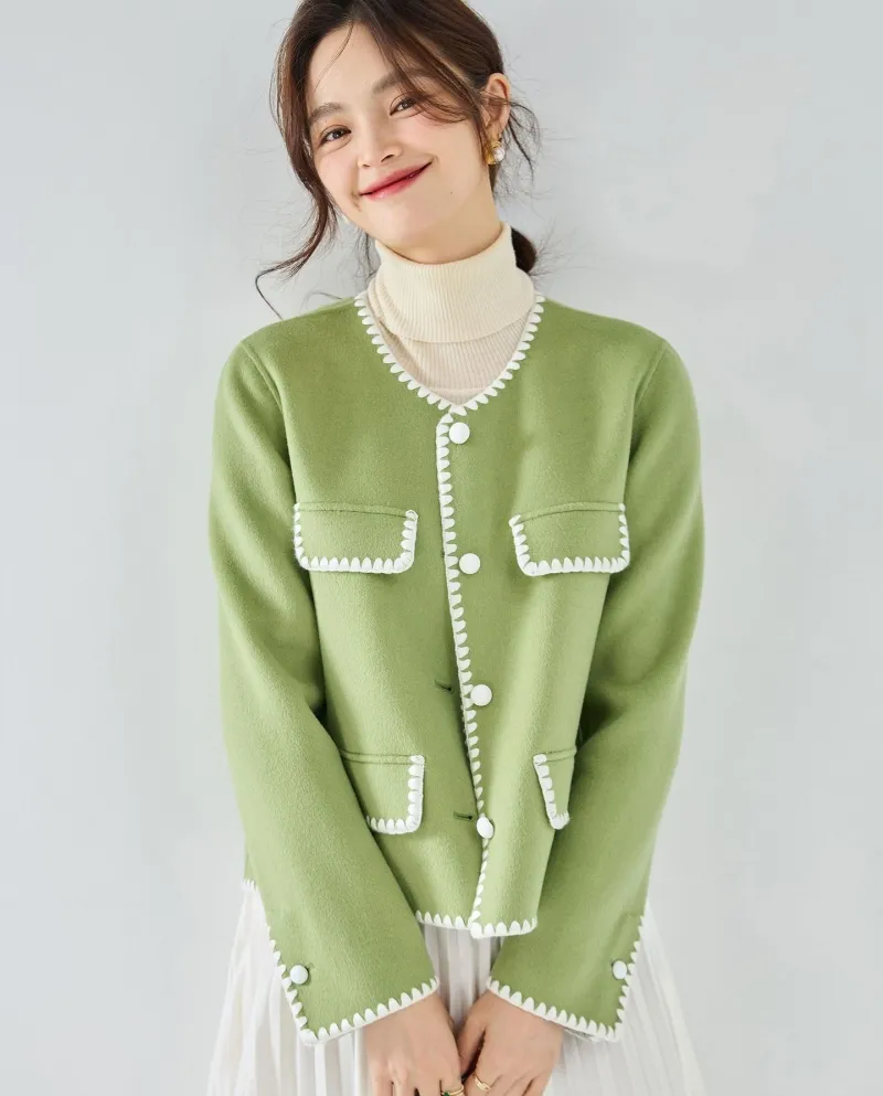 23 Cappotto corto in lana double face fatto a mano in stile profumato con conchiglia in colore a contrasto in lana autunnale e i