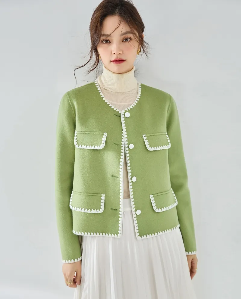 23 Cappotto corto in lana double face fatto a mano in stile profumato con conchiglia in colore a contrasto in lana autunnale e i