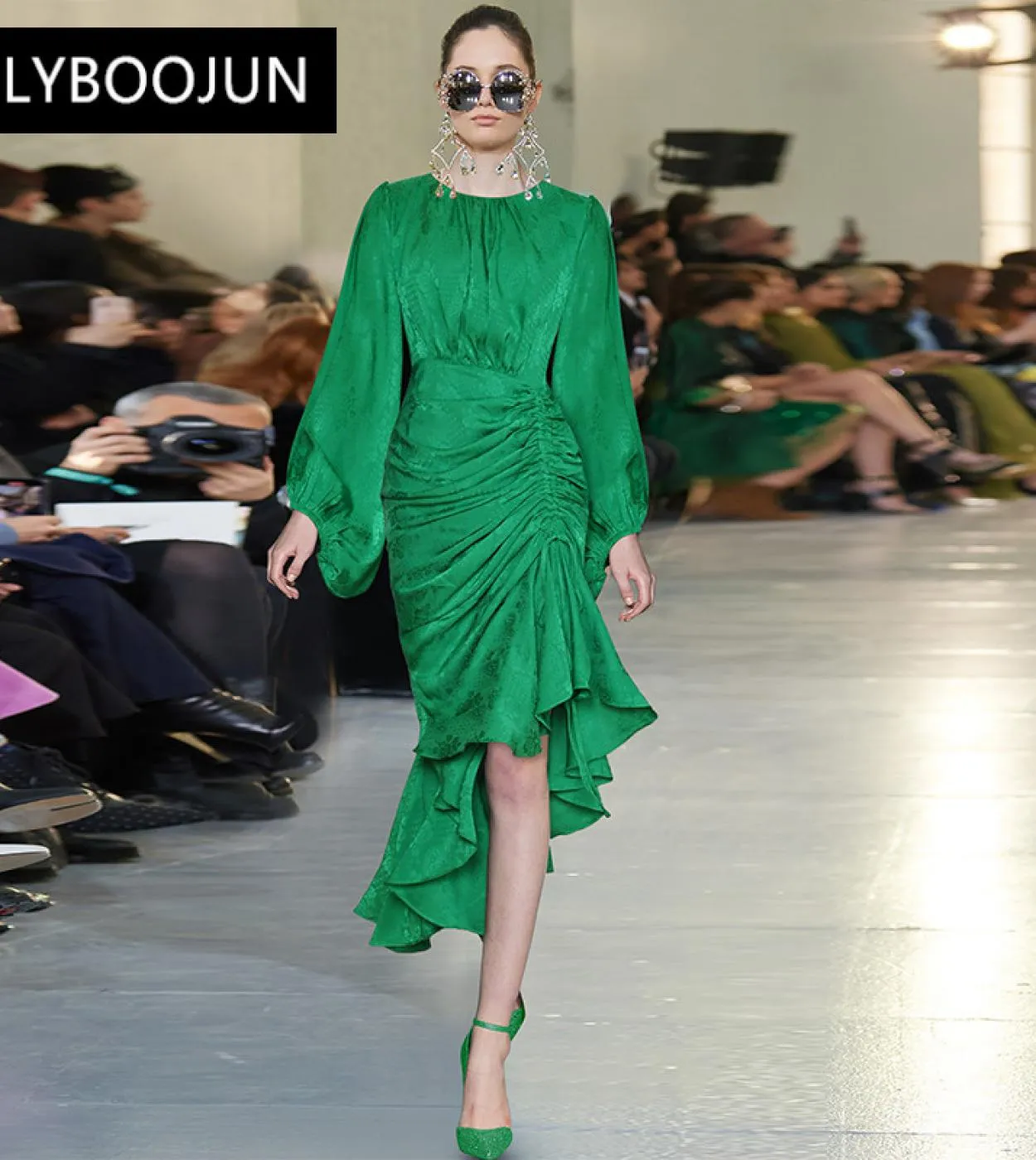 Abiti da donna 2023 Runway Designer di lusso Alta qualità Elegante estate O Collo Lanterna Manica lunga Natica avvolgente Dr