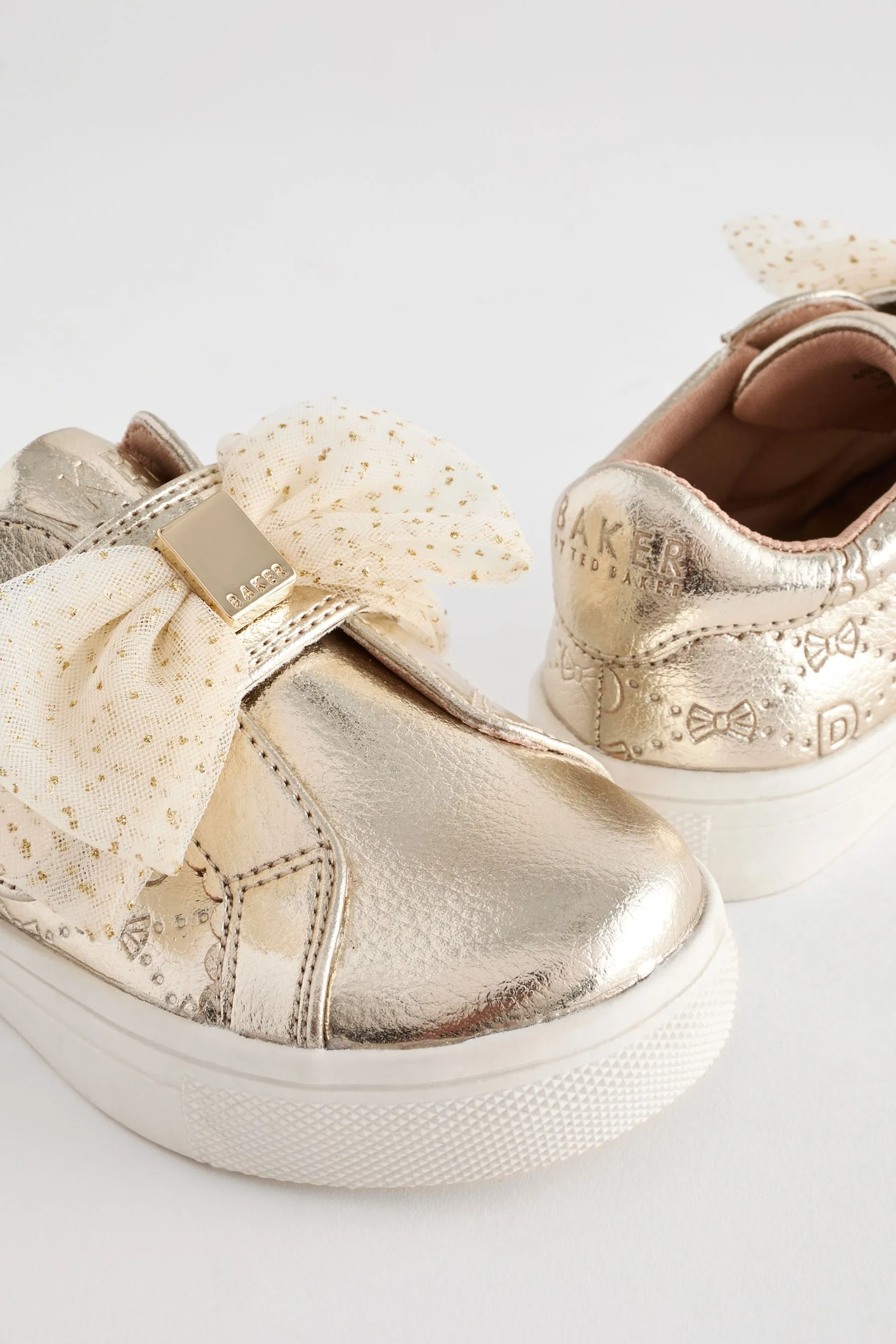Baker by Ted Baker Bambina Organza Farfallino Scarpe da ginnastica    
