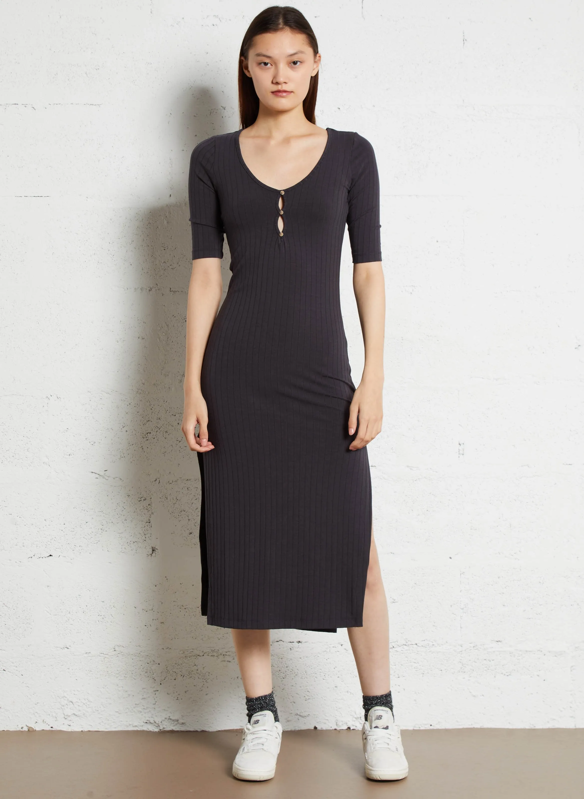  BILLABONG   TAKE TIME - Abito midi a coste con bottoni | Nero