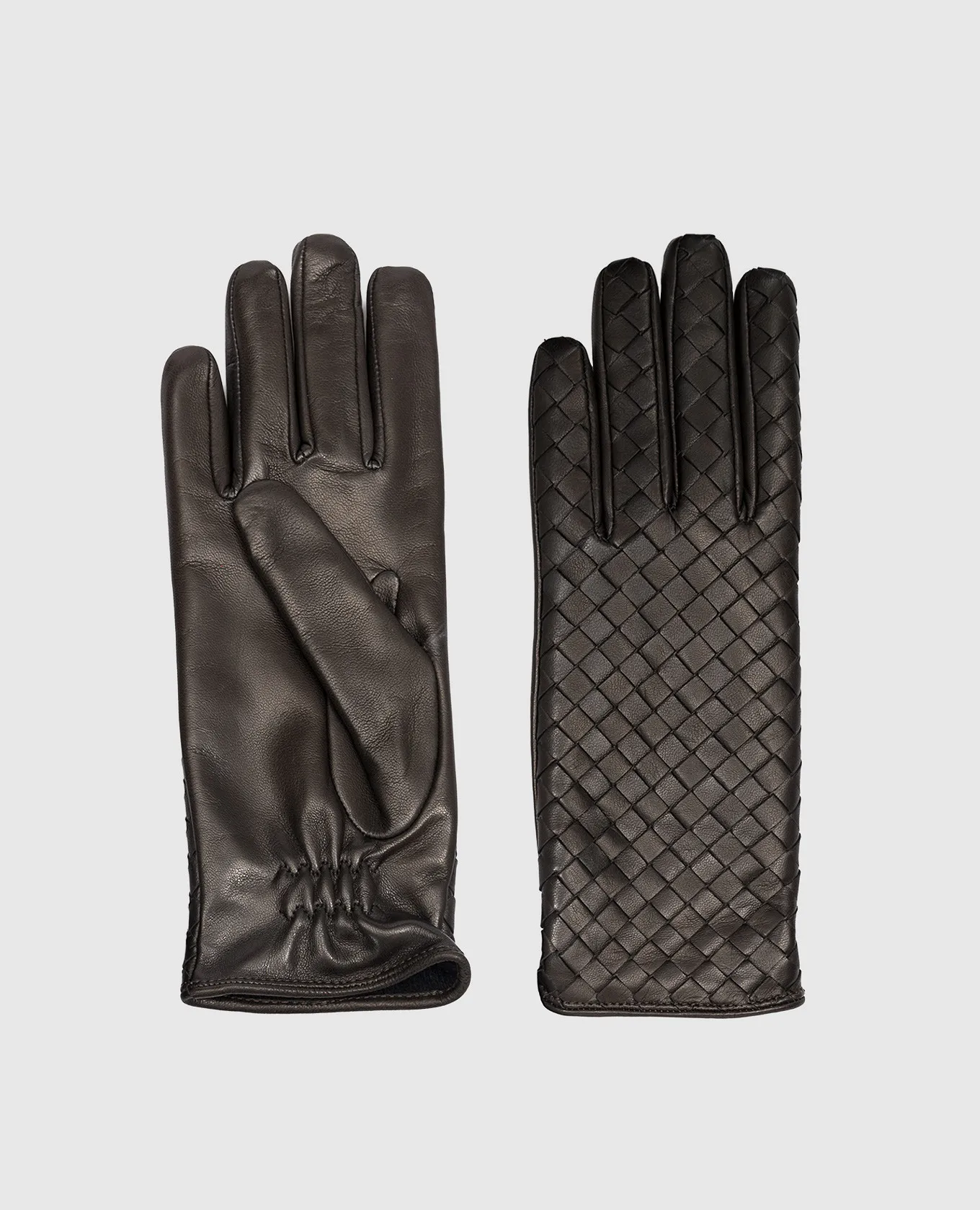 Bottega Veneta Guanti in pelle marrone con intreccio 690339VZQO1