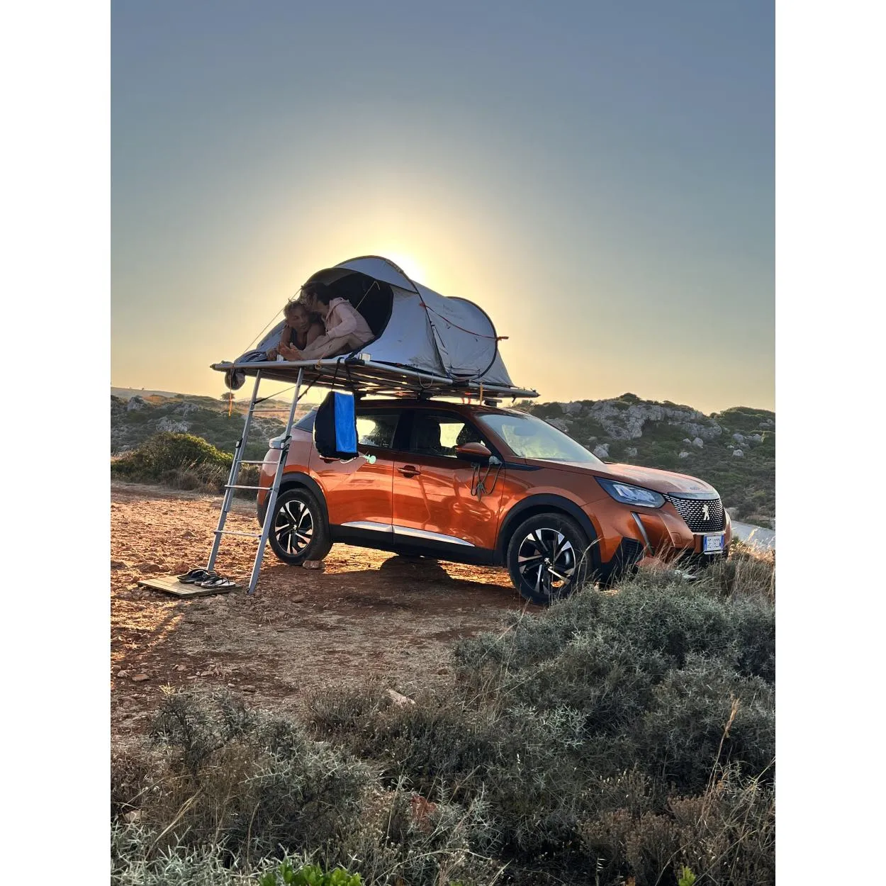 CampUp Karma base multiuso per tetto auto