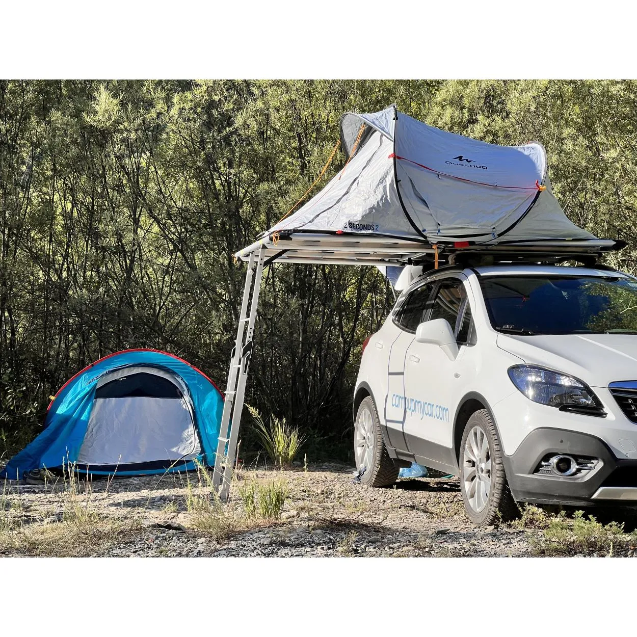 CampUp Karma base multiuso per tetto auto