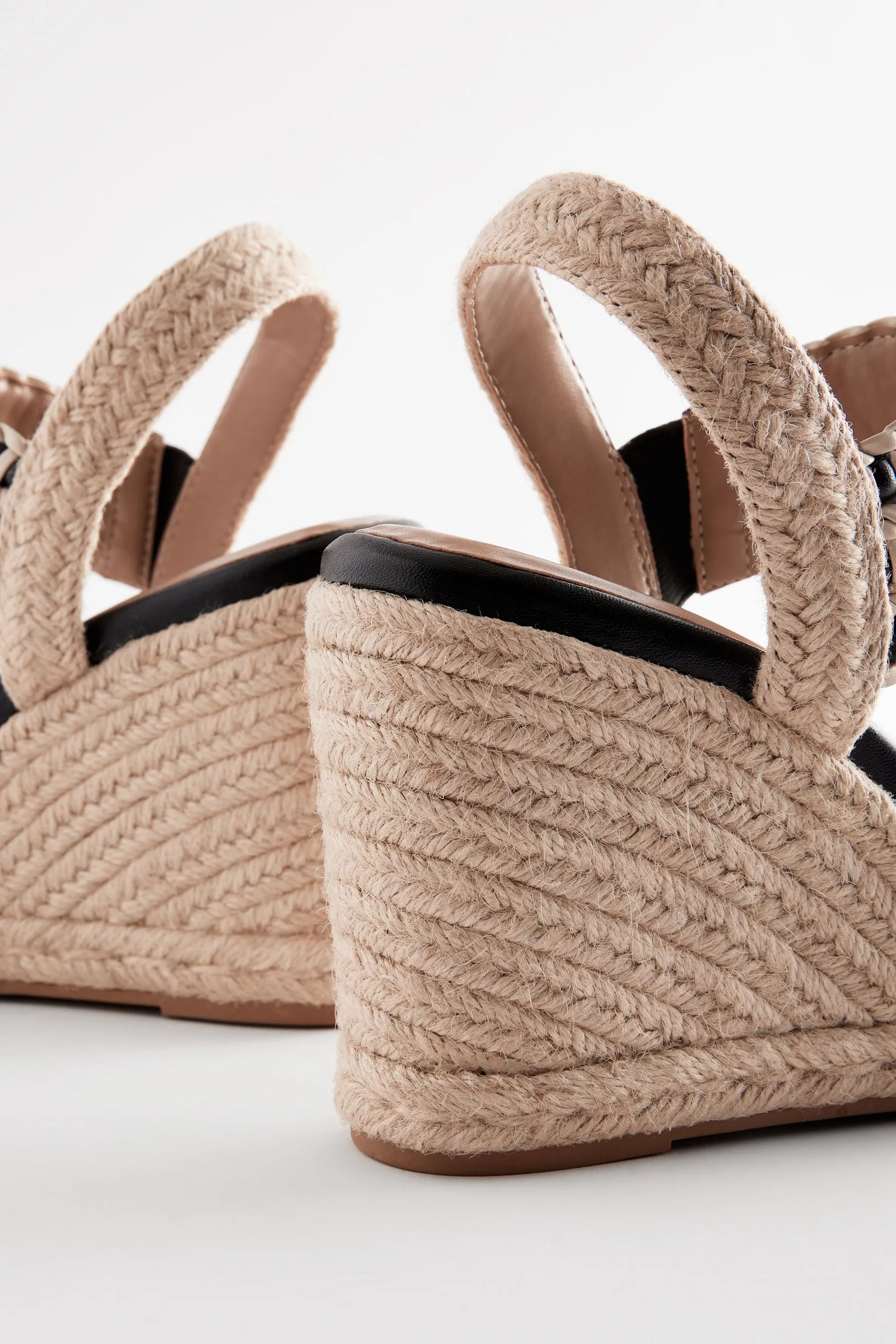 Forever Comfort® - Zeppe intrecciate con punta quadrata