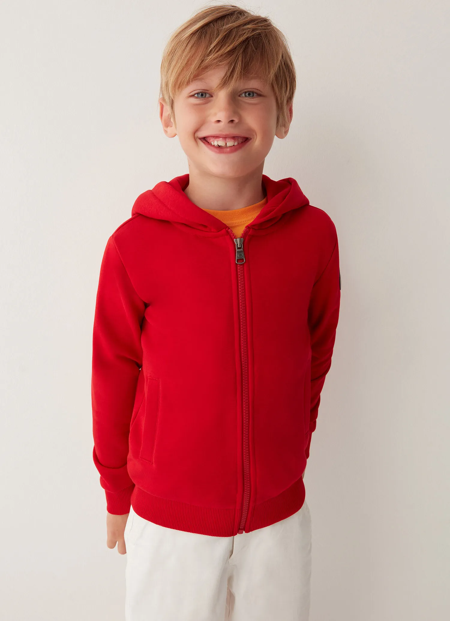 Full zip sweatshirt with hood