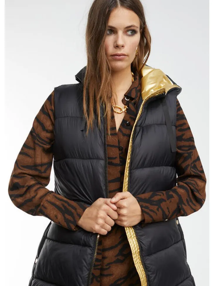 GILET IMBOTTITO CON DETTAGLI ORO