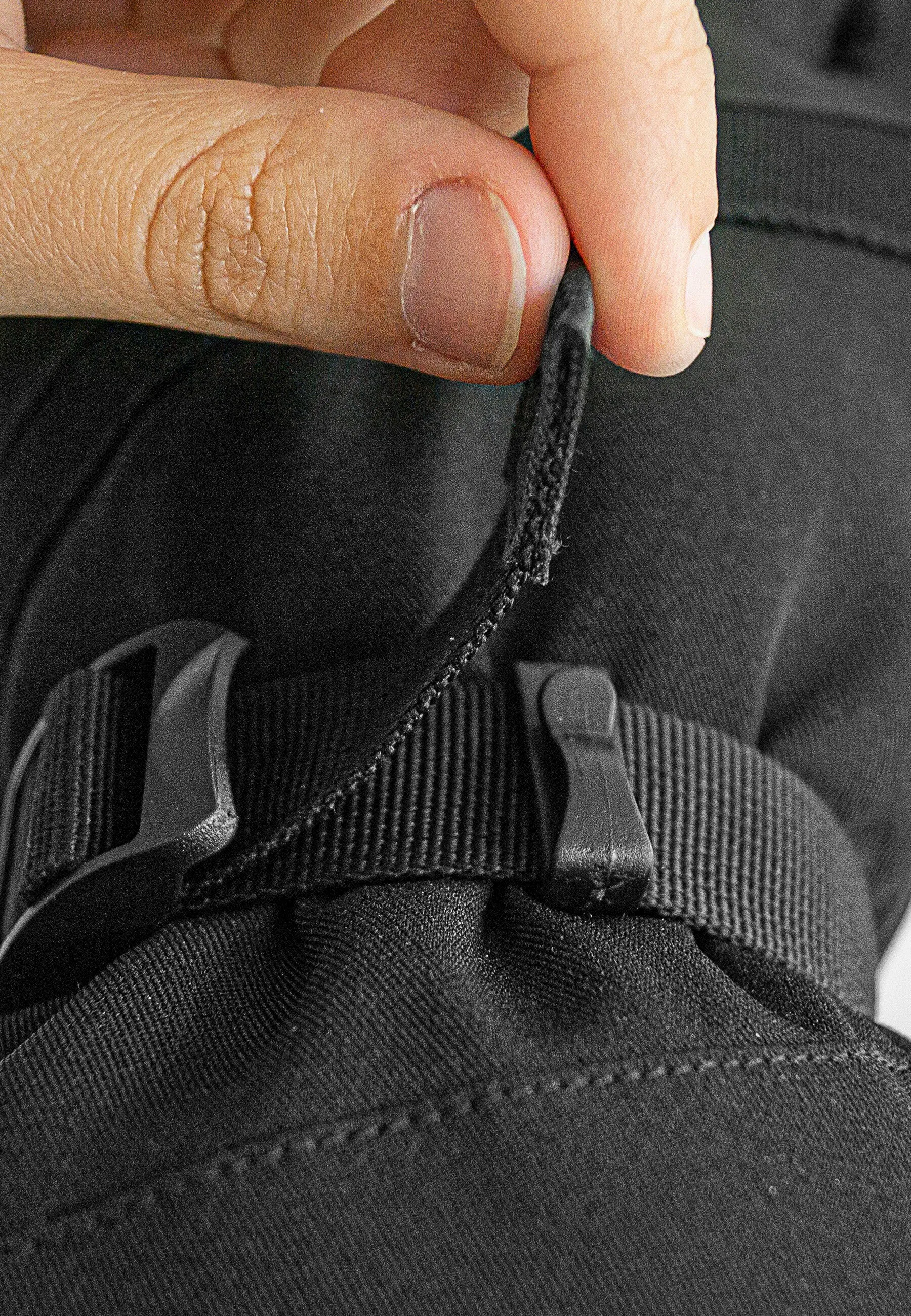 GORE-TEX - Guanti -  black