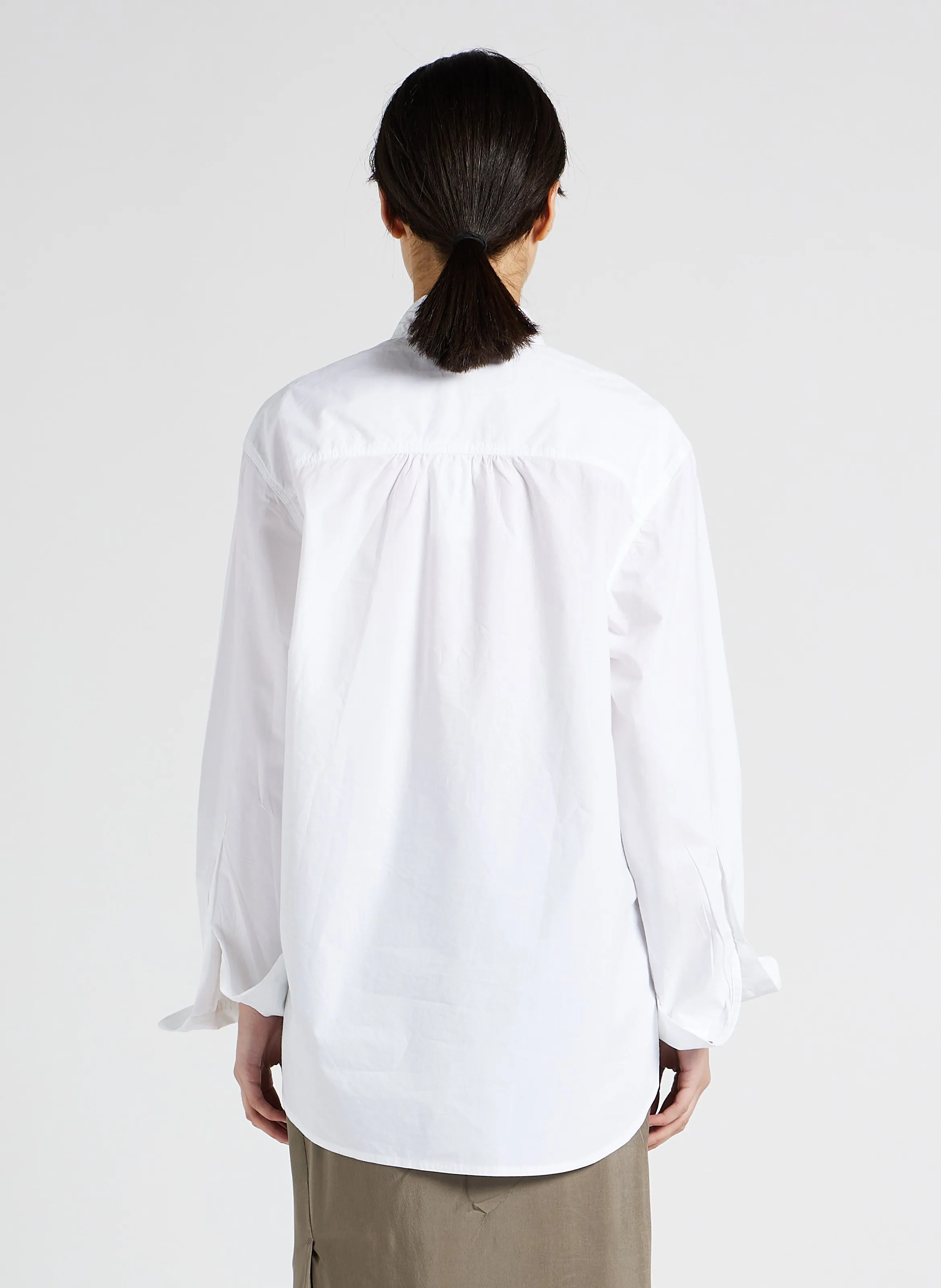  HUMANOID   HERMANN - Camicia ampia con collo classico in cotone | Bianco