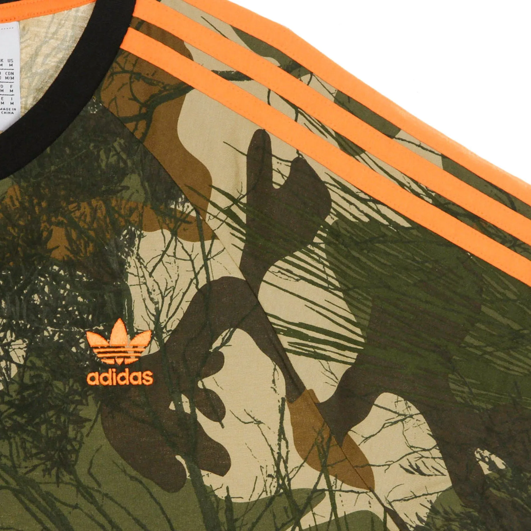Maglietta Uomo Camo Aop Tee Hemp/brown Oxide/earth Green/app Signal Orange
