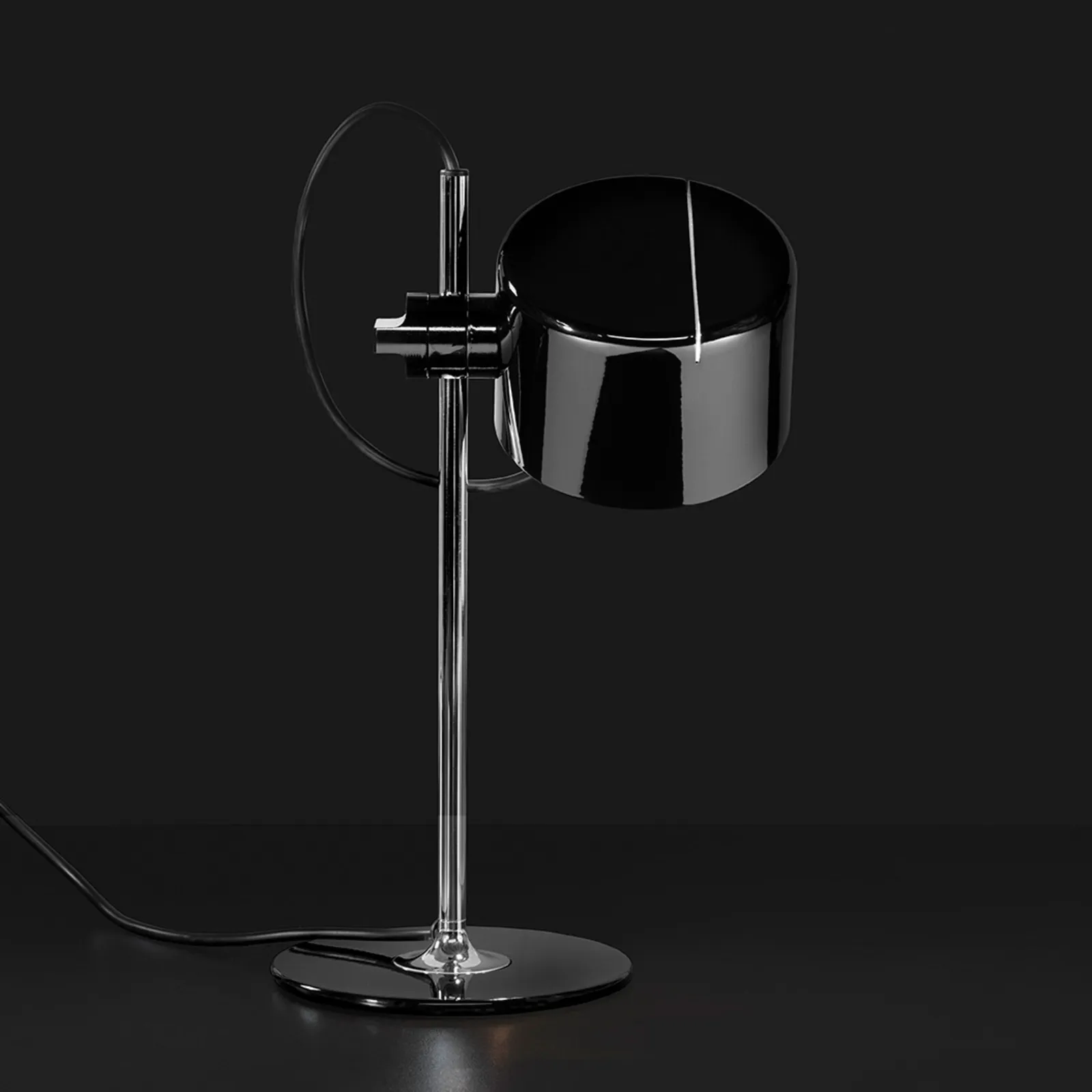 Oluce Mini Coupè lampada LED da tavolo, nero