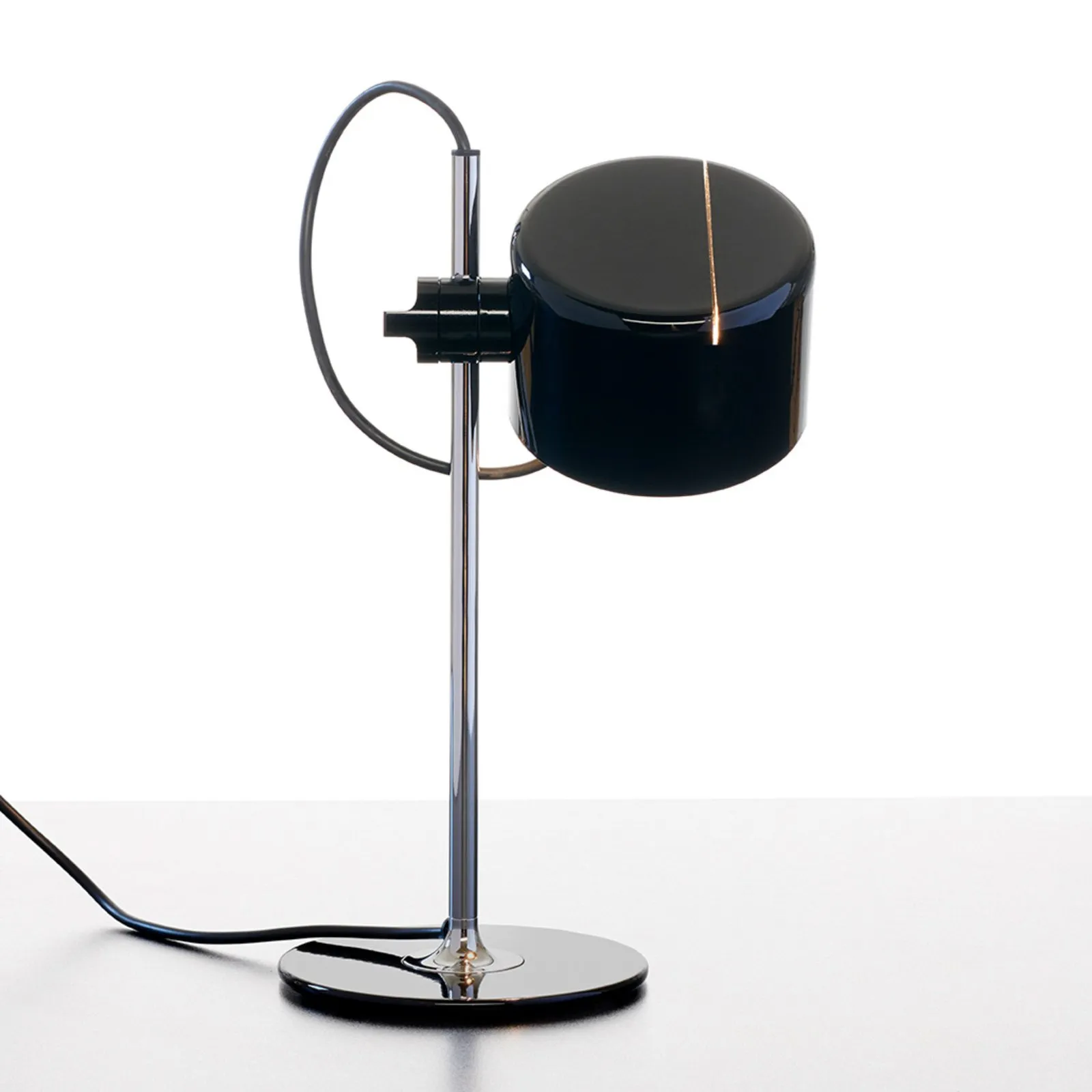 Oluce Mini Coupè lampada LED da tavolo, nero