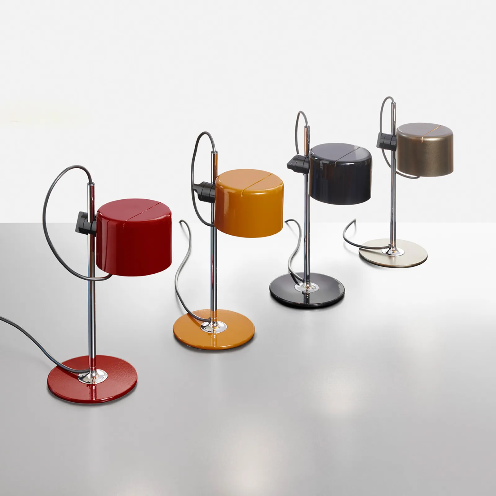 Oluce Mini Coupè lampada LED da tavolo, nero