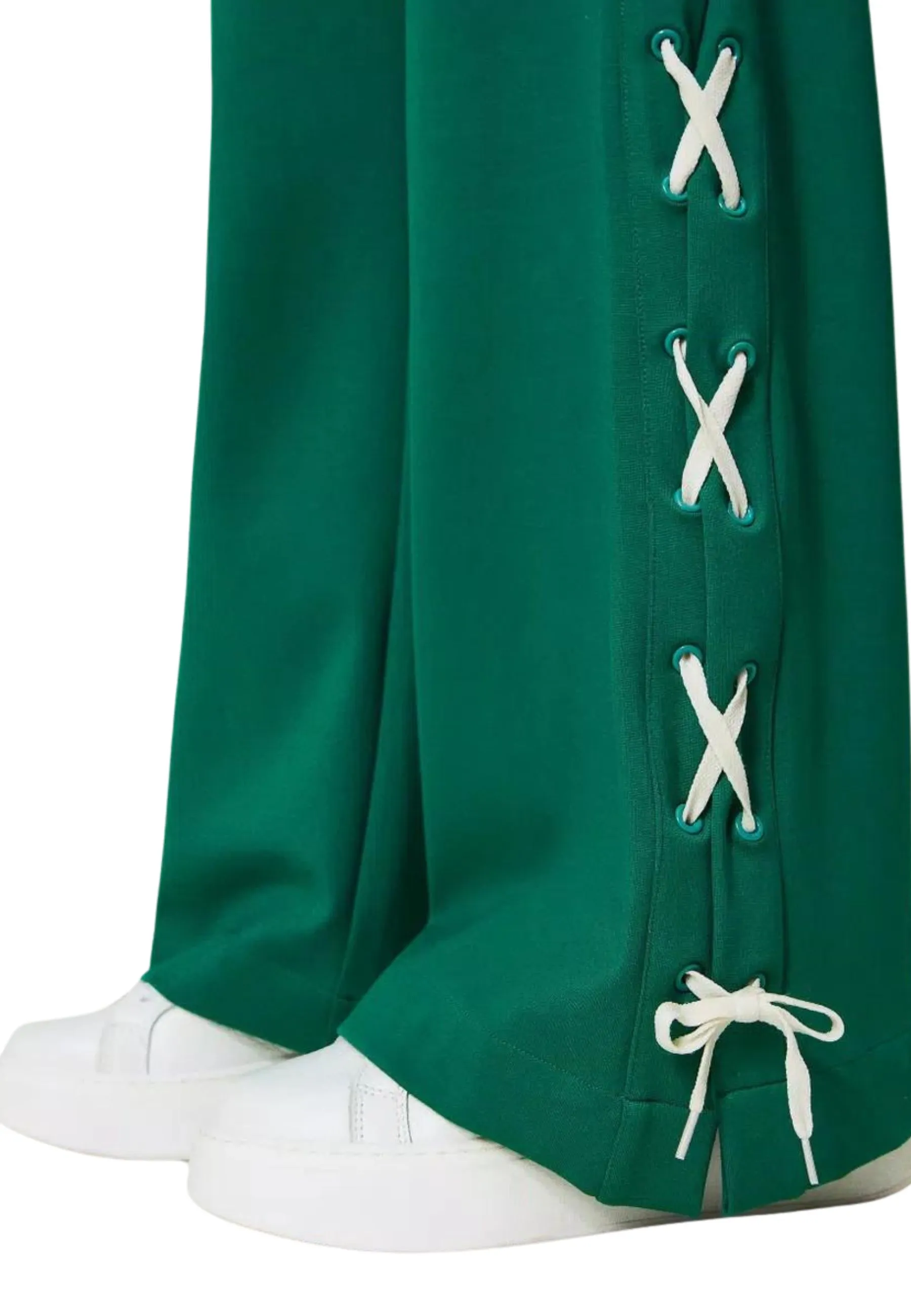 Pantaloni a palazzo con spacchi