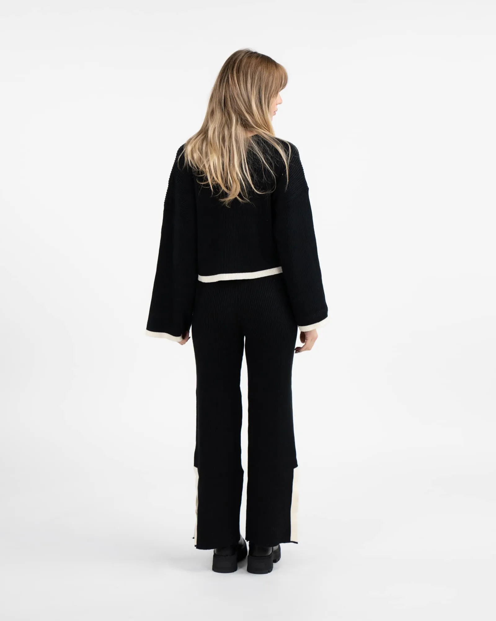 Pantaloni in maglia - NERO