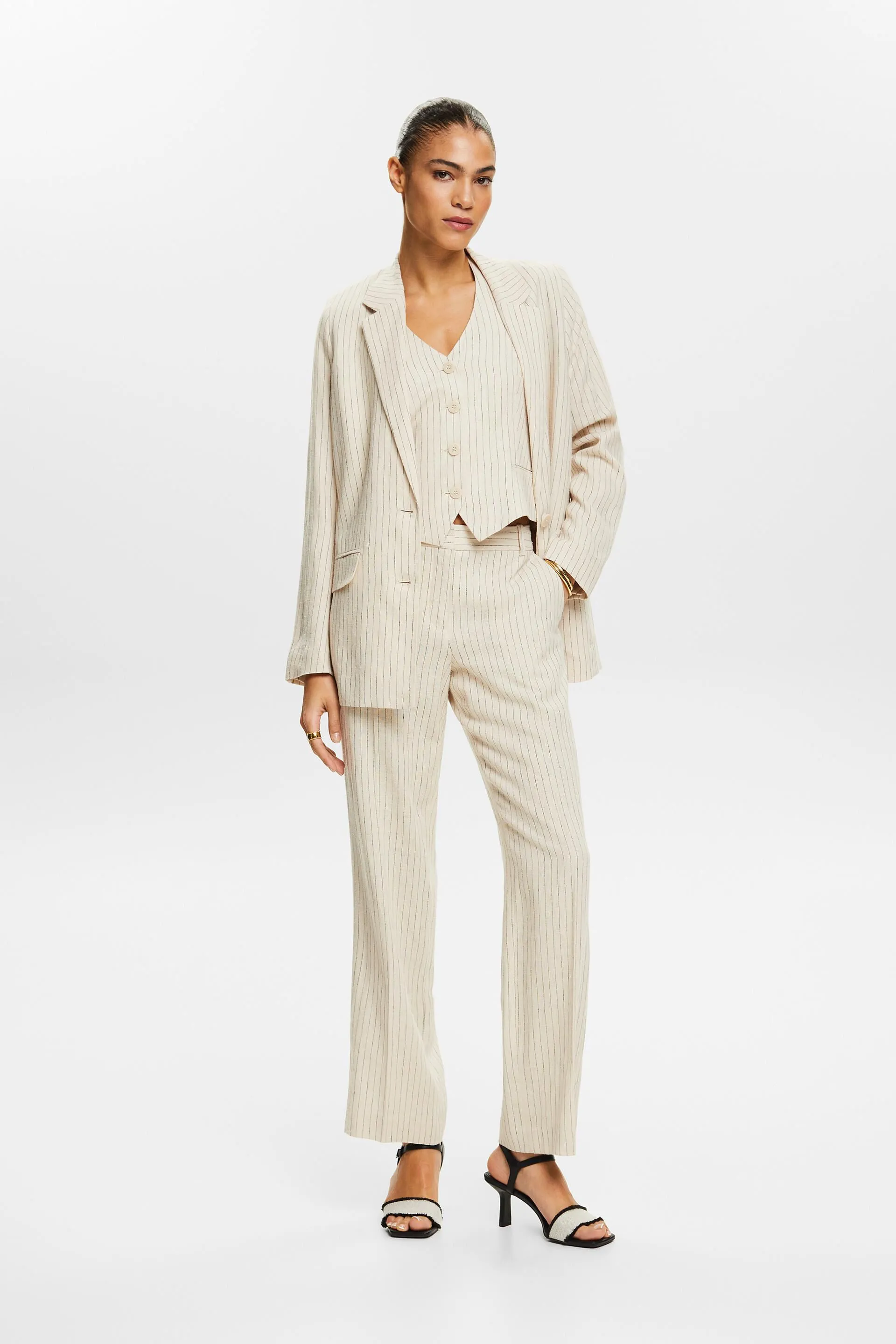 Pants woven