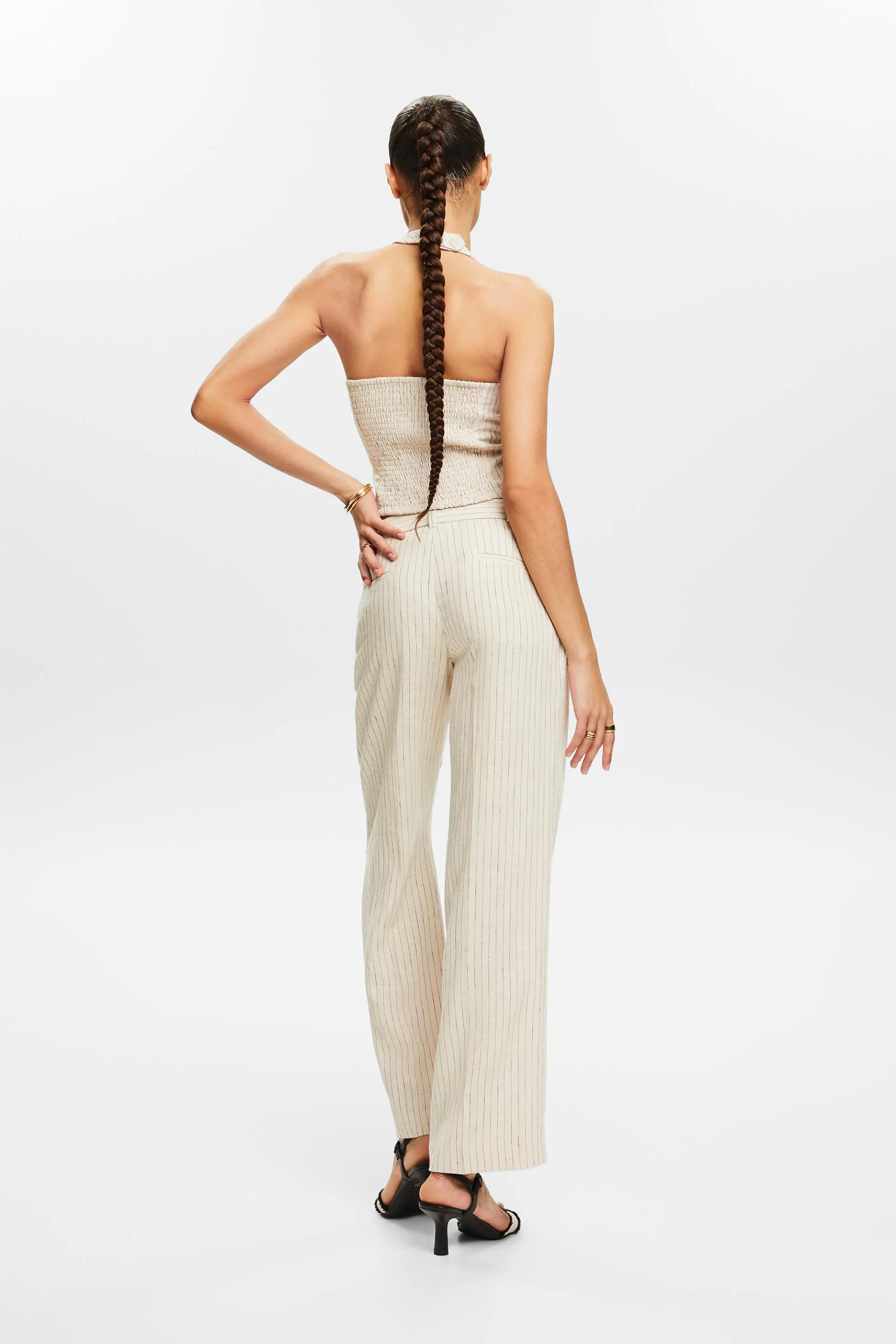 Pants woven