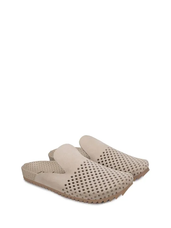 Perforated dove-grey sabot