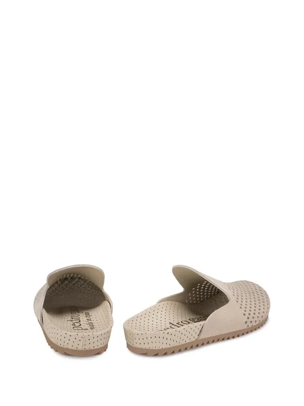 Perforated dove-grey sabot