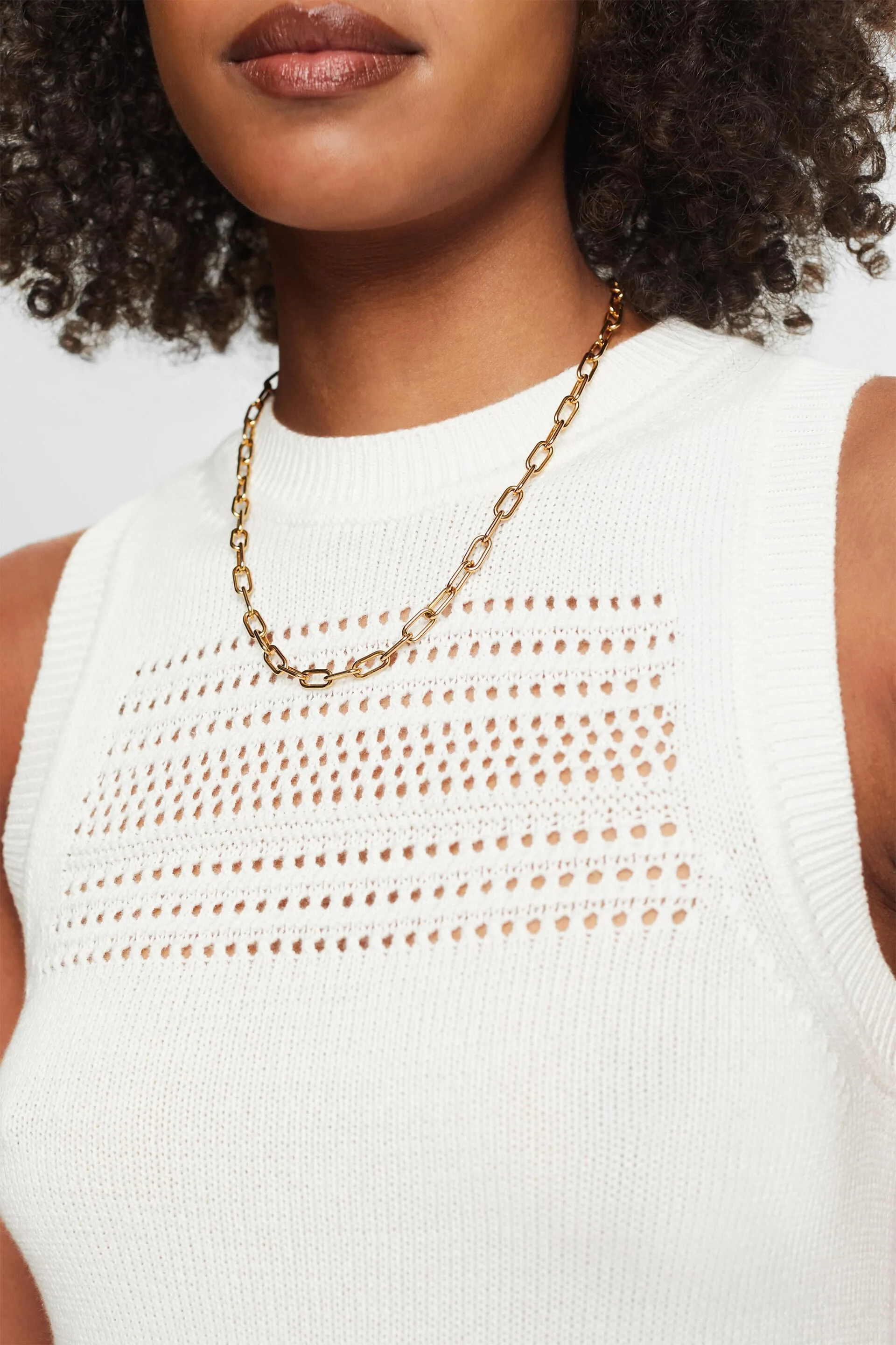 Pullover in mesh senza maniche