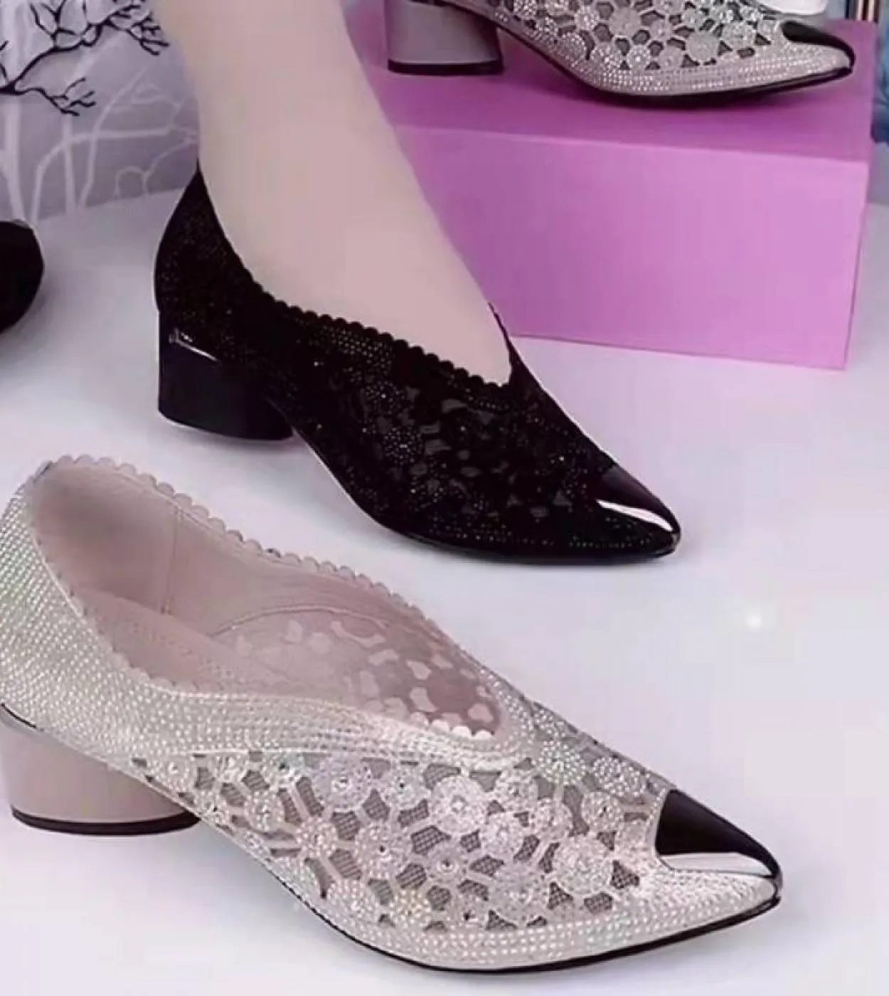 Sandali con punta a punta Donna 2022 Scarpe da donna con punta a punta in pizzo Estate 2023