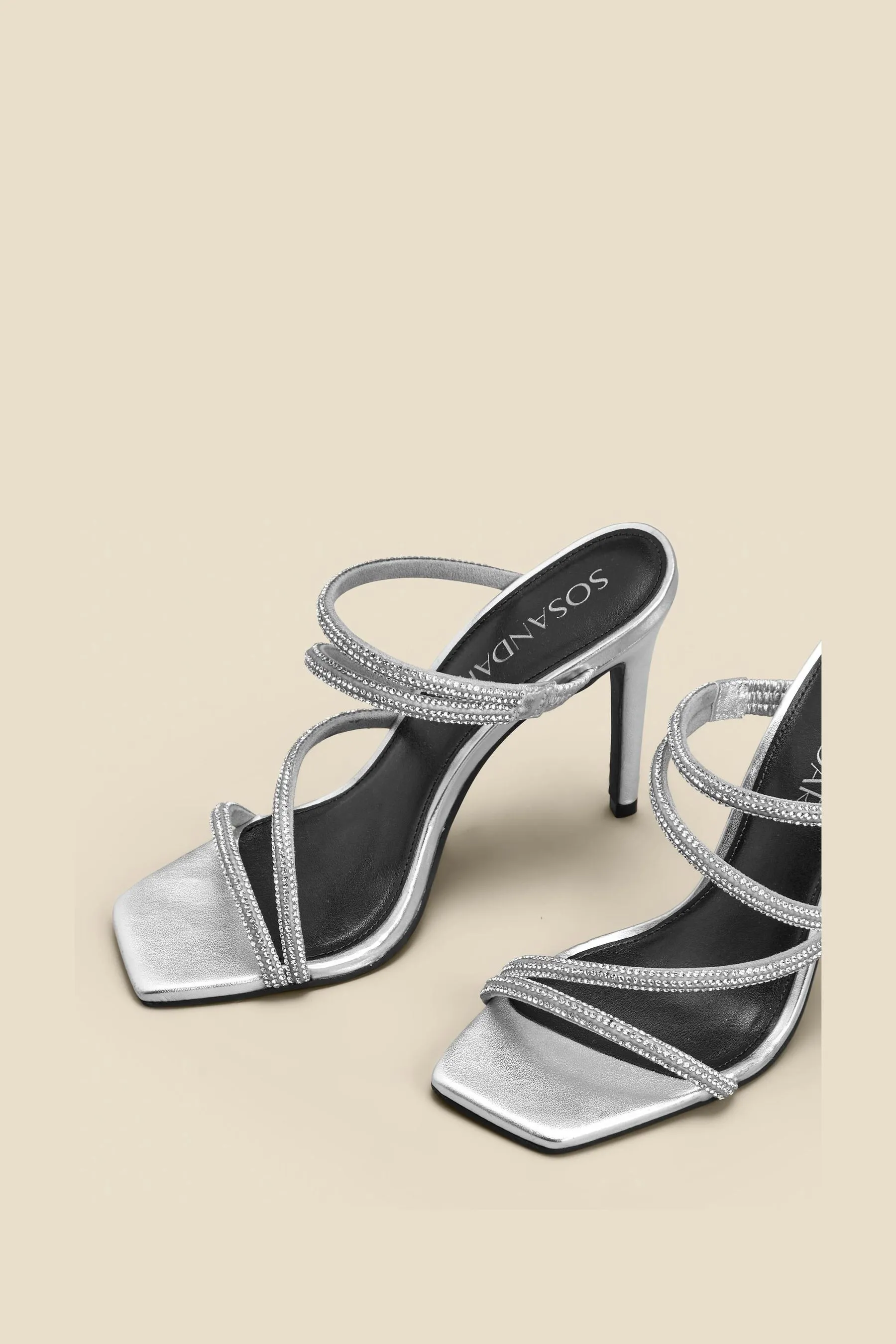 Sosandar - Sandali in pelle con punta quadrata e cinturini con strass