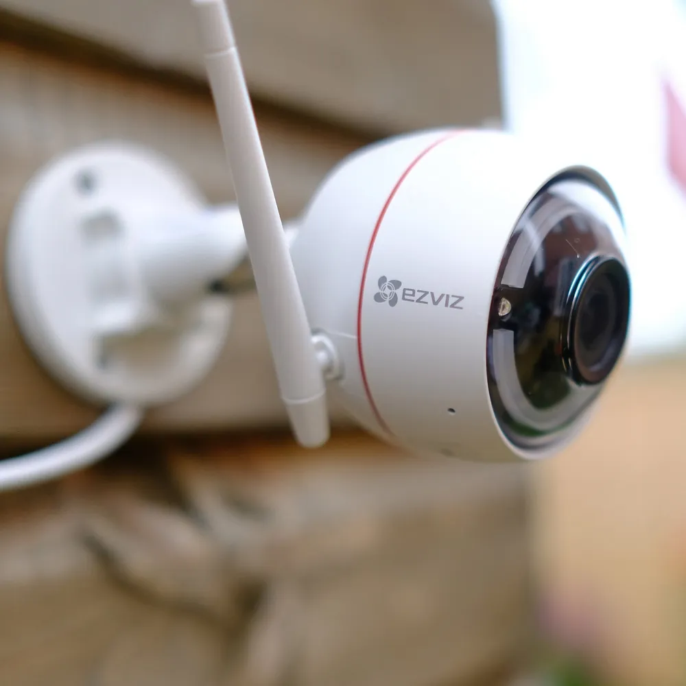 Telecamera di sorveglianza EZVIZ C3W HUSKY AIR PLUS WiFi Full HD 1080p visione notturna segnalazione luminosa e sonora per ester