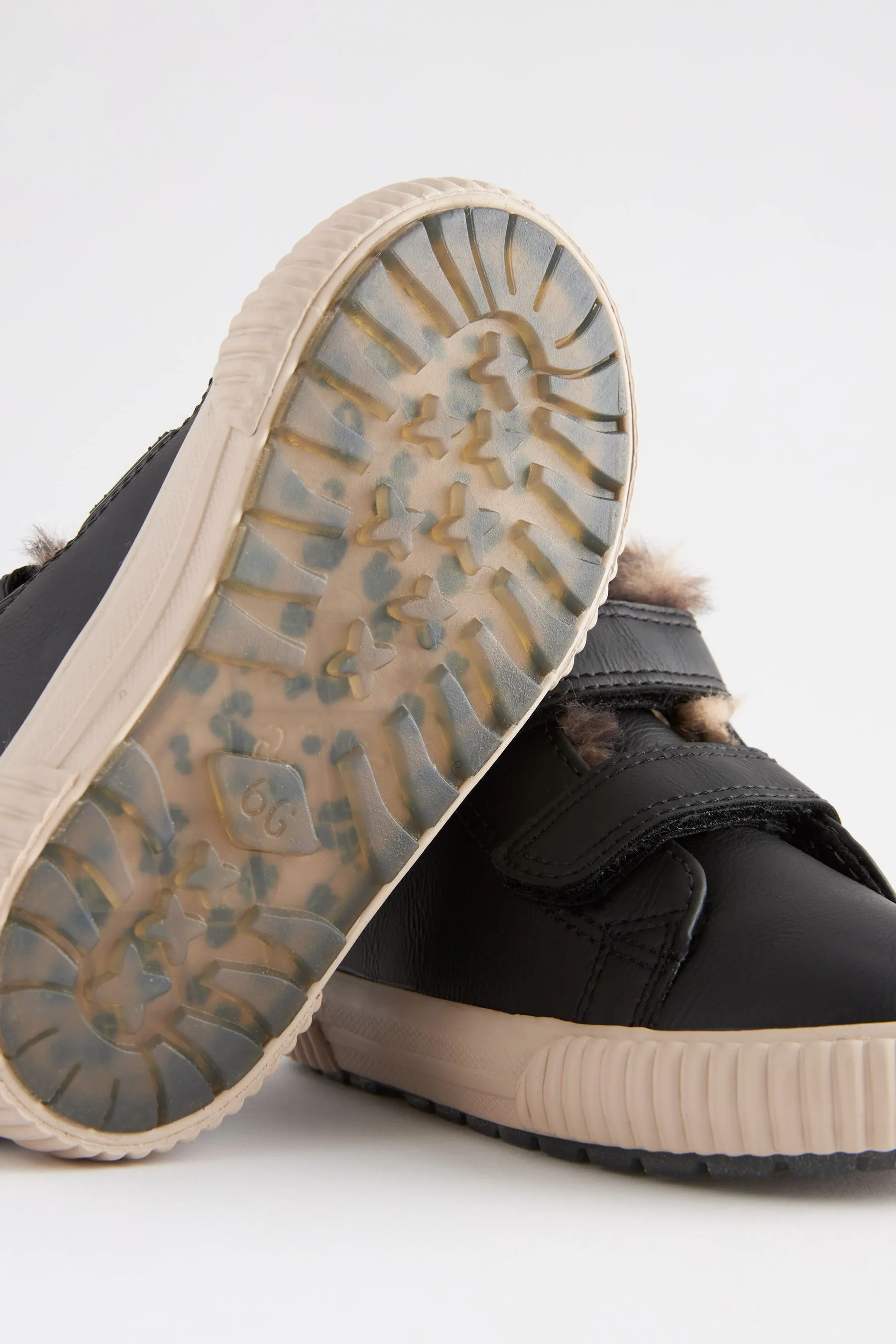 Touch Fasten Strap High Top Scarpe da ginnastica    
